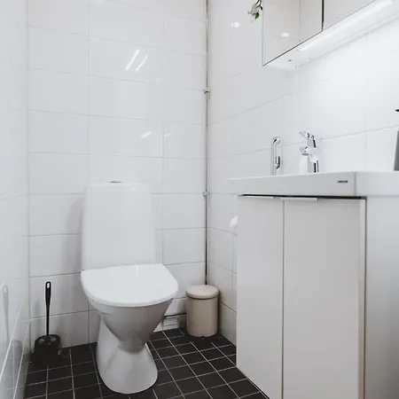 Appartement Design District In Quiet Neighbourhood *