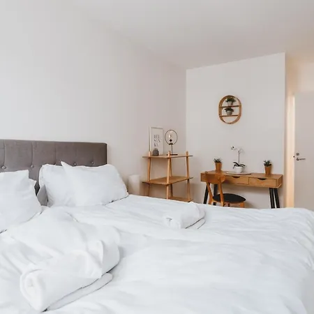 Scandic Primo - Design District 69m2 *