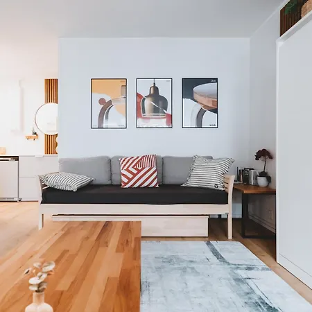 Scandic Primo - Design District 69m2 Apartment *