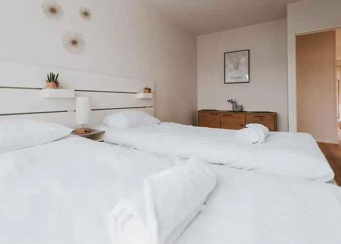 Design District In Quiet Neighbourhood Διαμέρισμα *